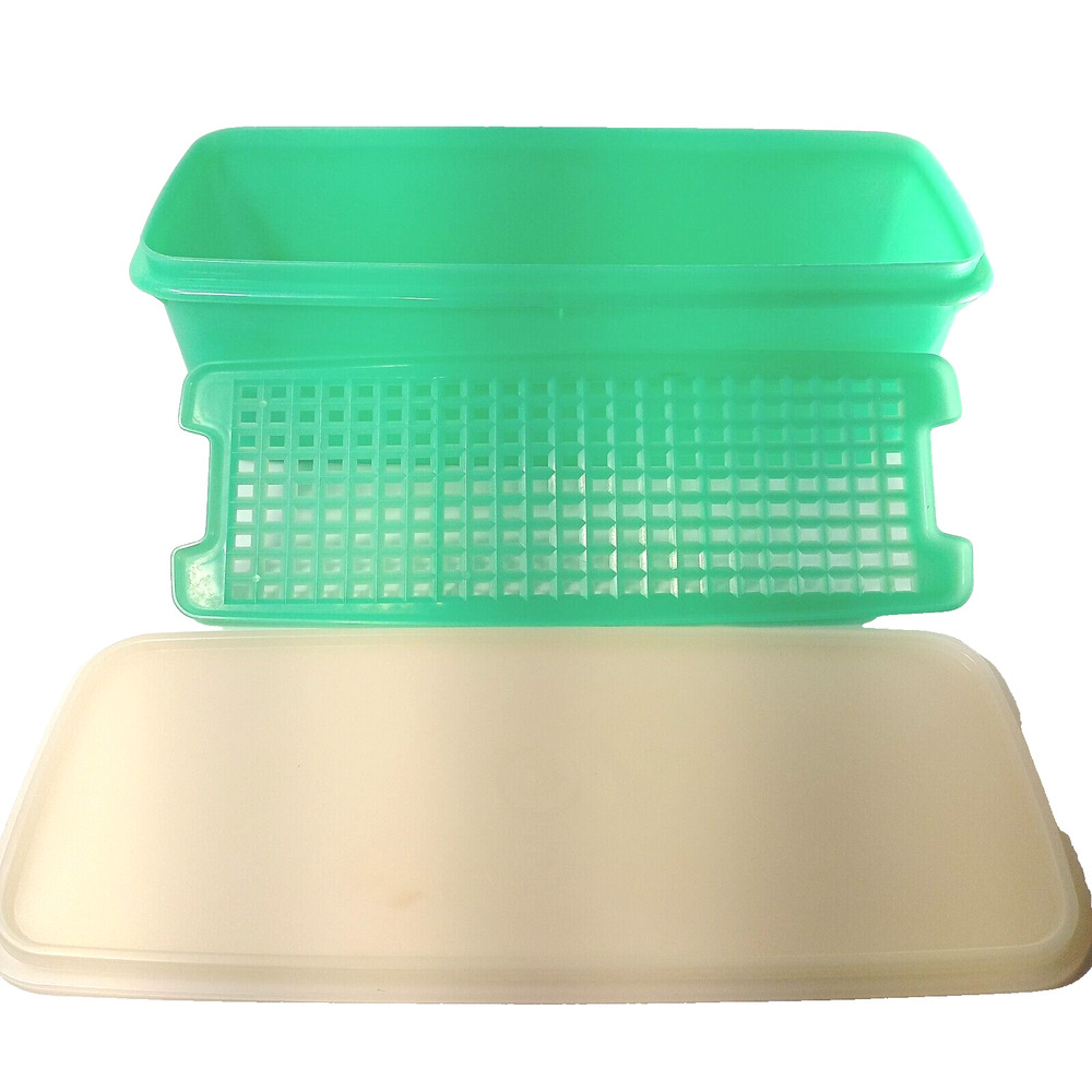 Vintage Tupperware Bread / Celery Keeper Jadeite Green 782-4 Sheer Lid 3 piece